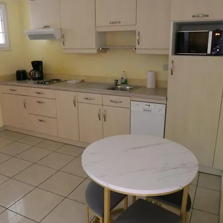 Casa de hóspedes Le De